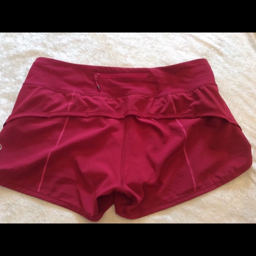 hot pink lululemon speed shorts